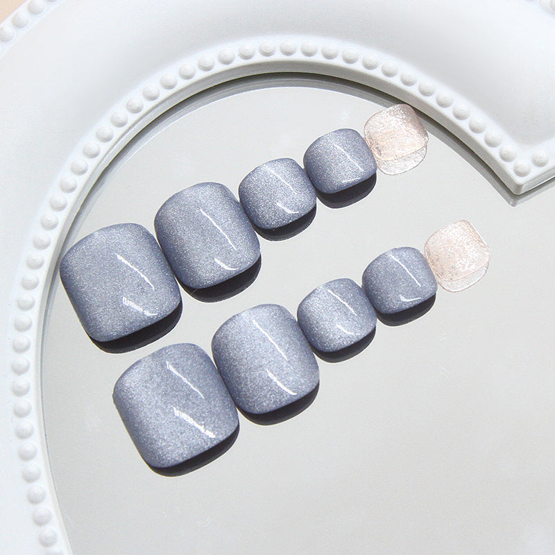 Glacier Cat Eye 24-piece press-on toenail set