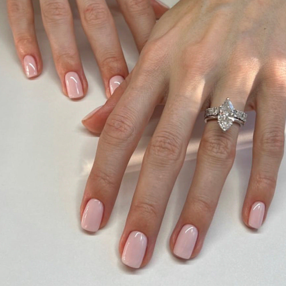 Classic Scarlet short square press-on nails