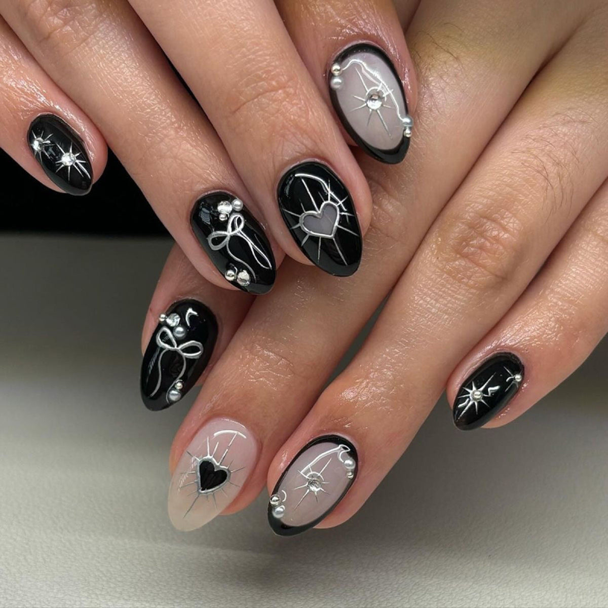 Pearl Bow Noir black and white heart press-on nails