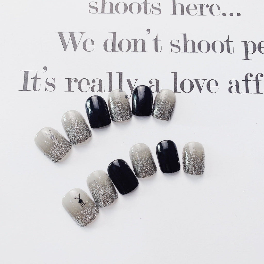 Silver Snow glitter short round press-on nails