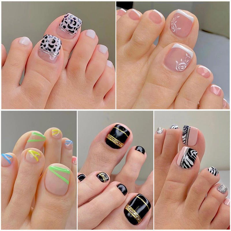 Everyday Pedi Edit press-on toenails