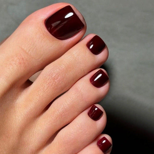 Burgundy Luxe glossy press-on toenails
