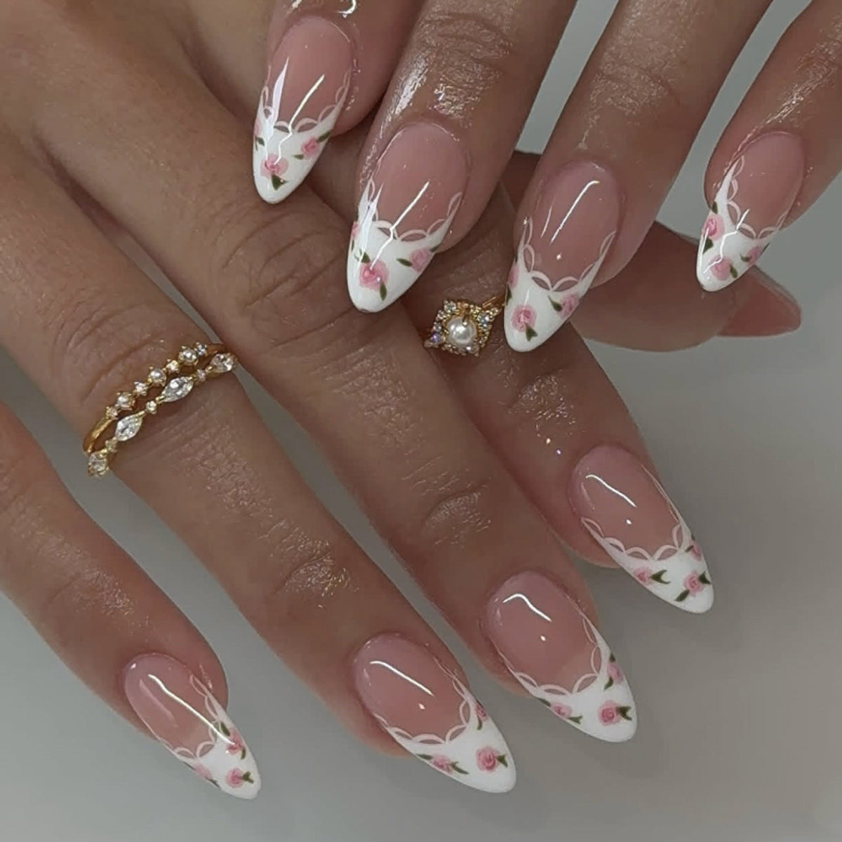 Green Leaf French short almond press-on nails