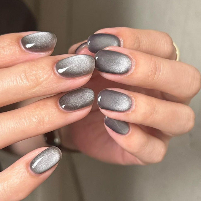 Smoke Cat Eye short gray press-on nails