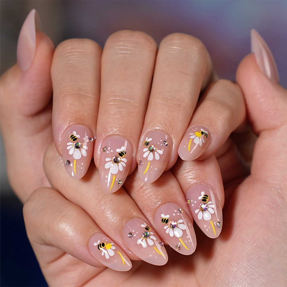 Daisy French floral 32-piece press-on nail set