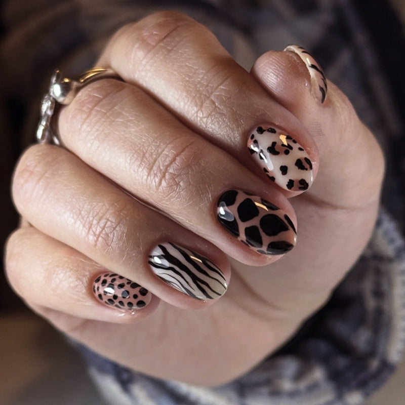Wild Leopard short almond press-on nails