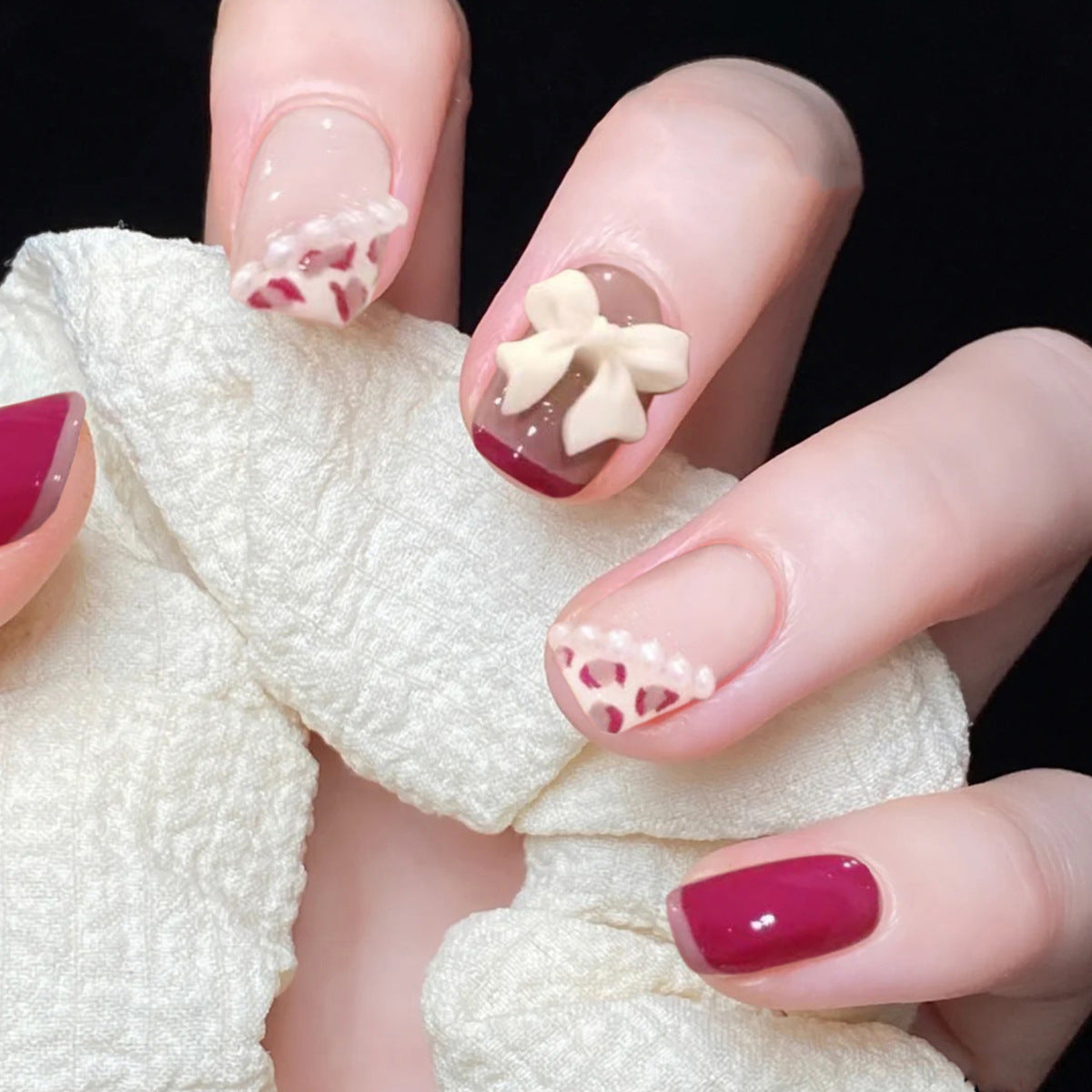 Pearl Leopard Blush press-on nails