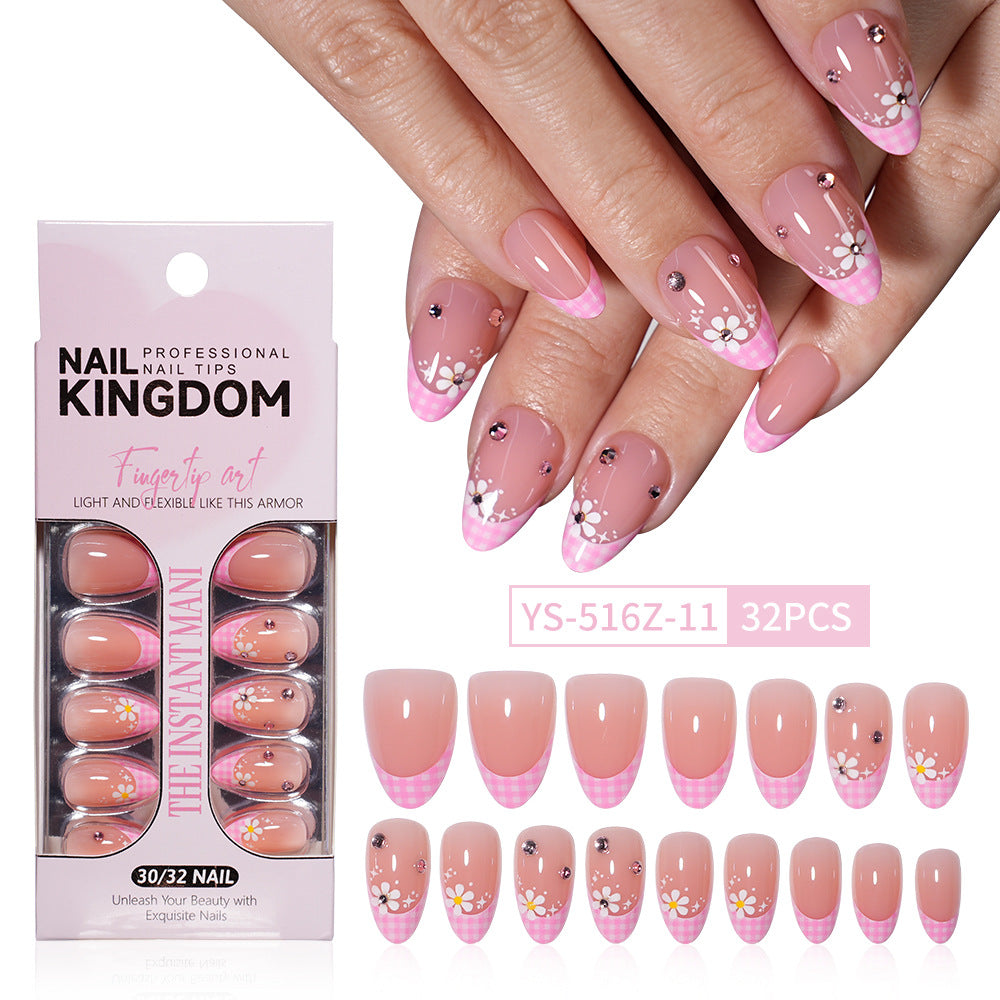 Daisy French floral 32-piece press-on nail set