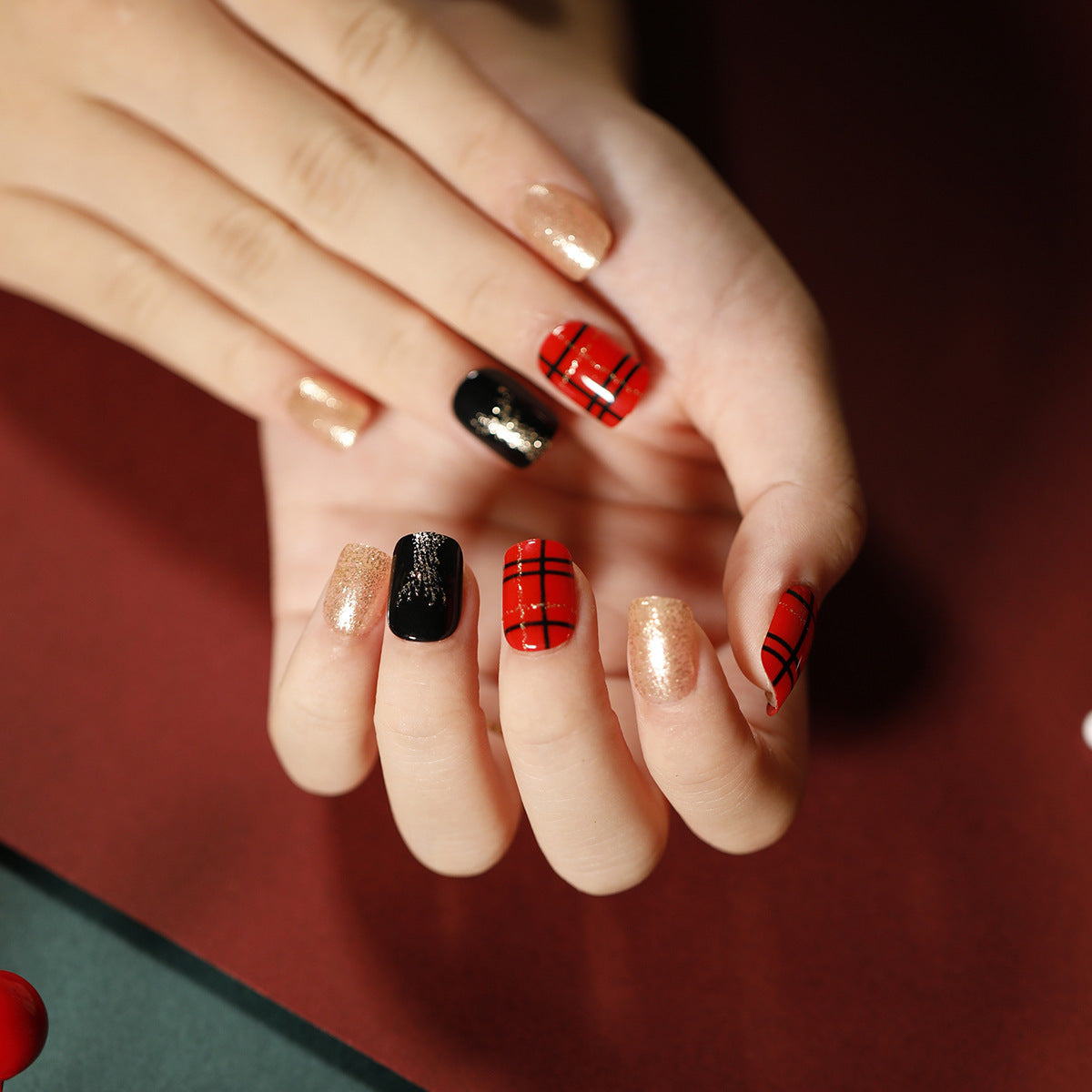 Winter Cheer holiday short almond press-on nails, alternate view 27