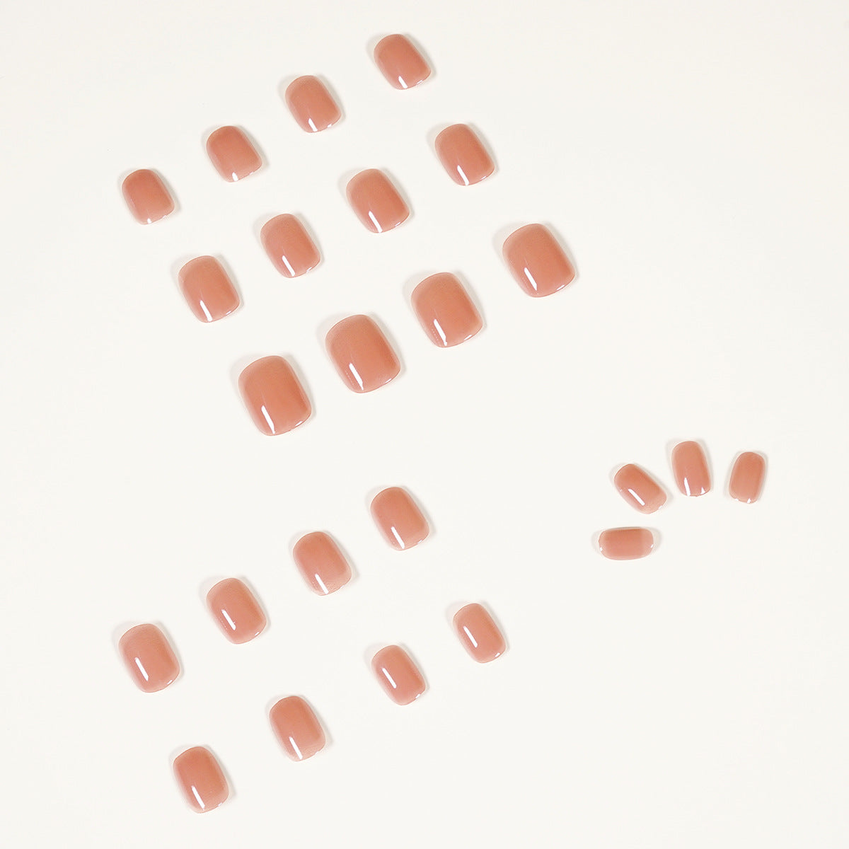Cinnamon Nude short press-on nails