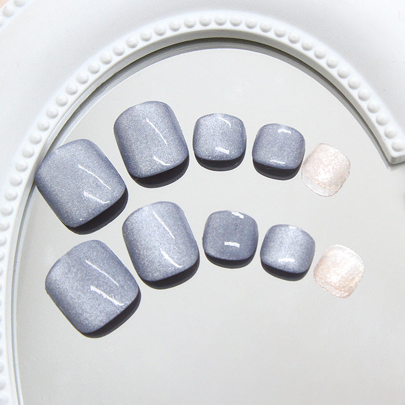 Glacier Cat Eye 24-piece press-on toenail set