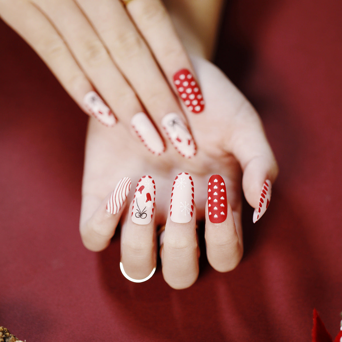 Winter Cheer holiday short almond press-on nails, alternate view 25