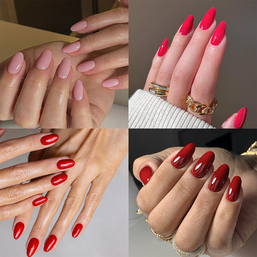 Everyday Color Round 24-piece press-on nail collection