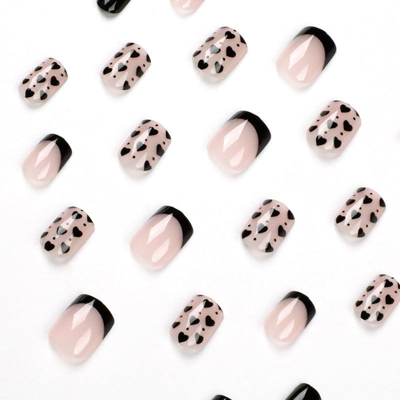 Black Heart French square press-on nails