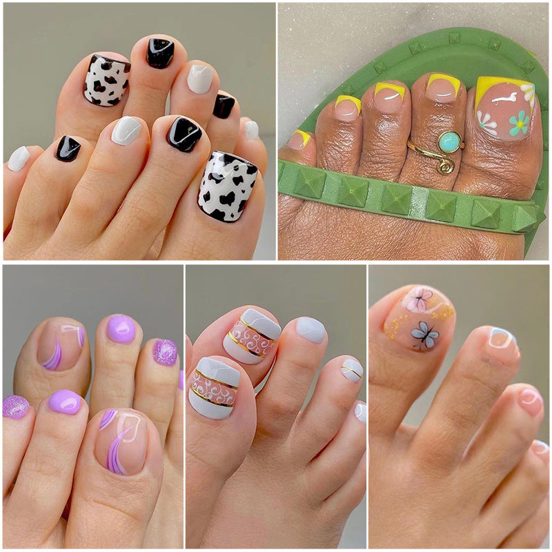 Everyday Pedi Edit press-on toenails