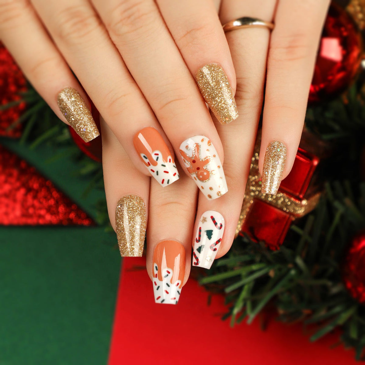 Reindeer Noel Ballet Christmas press-on nails