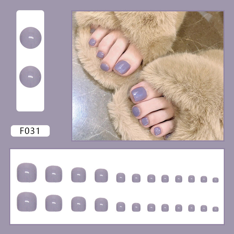 Pedicure Essentials press-on toenail collection