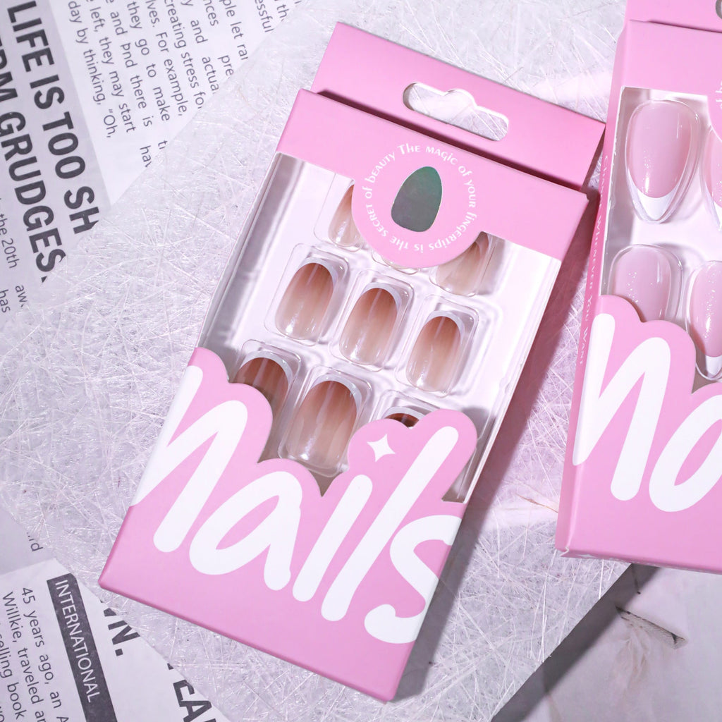 Soft Fade French short square press-on nails