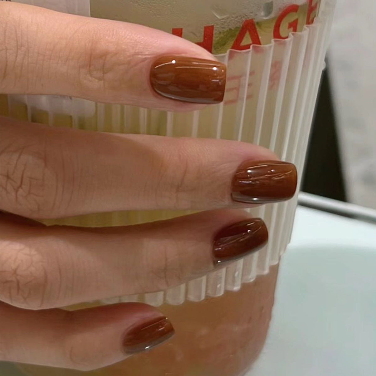 Classic Scarlet short square press-on nails