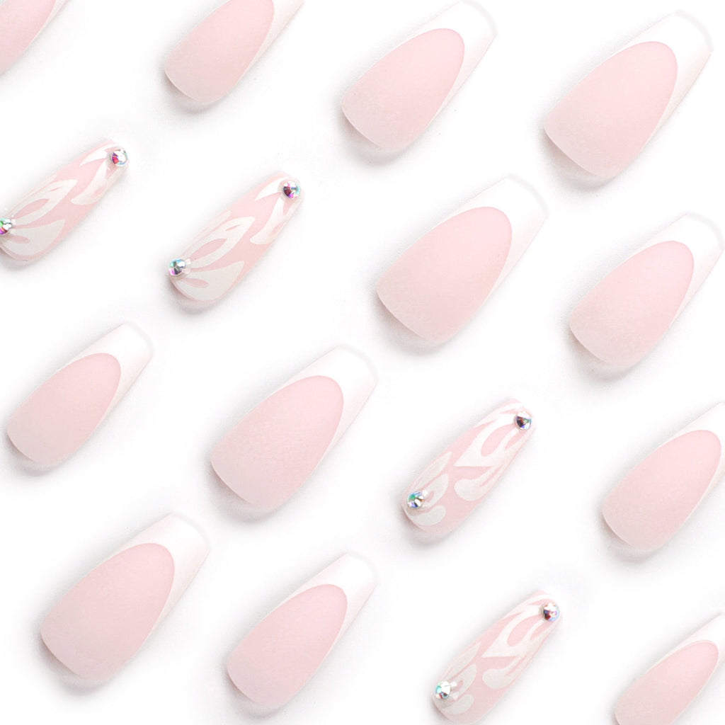 Silver Blossom French press-on nails