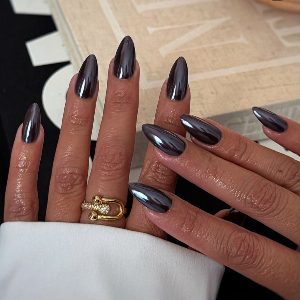 Midnight Almond short black press-on nails
