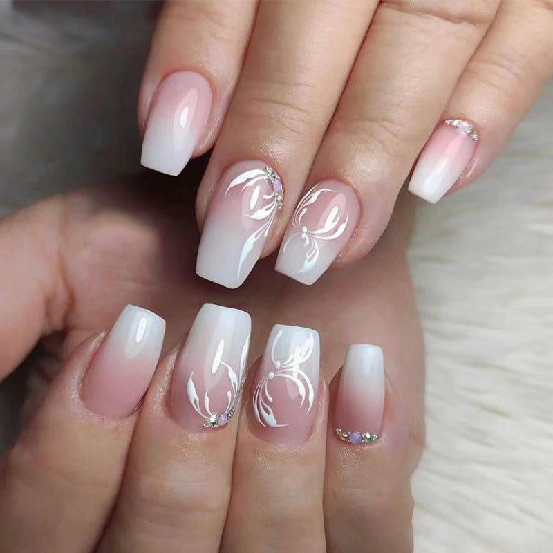 Petal Crystal Fade short press-on nails
