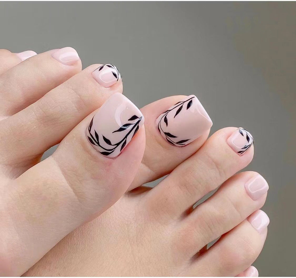 Everyday Pedi Edit press-on toenails