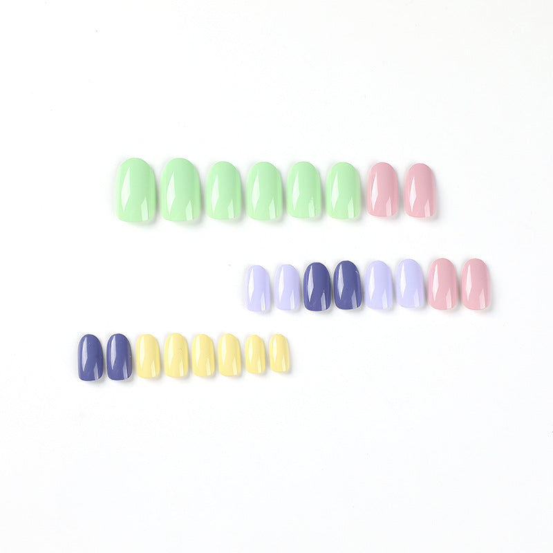 Color Pop Solids press-on nail collection