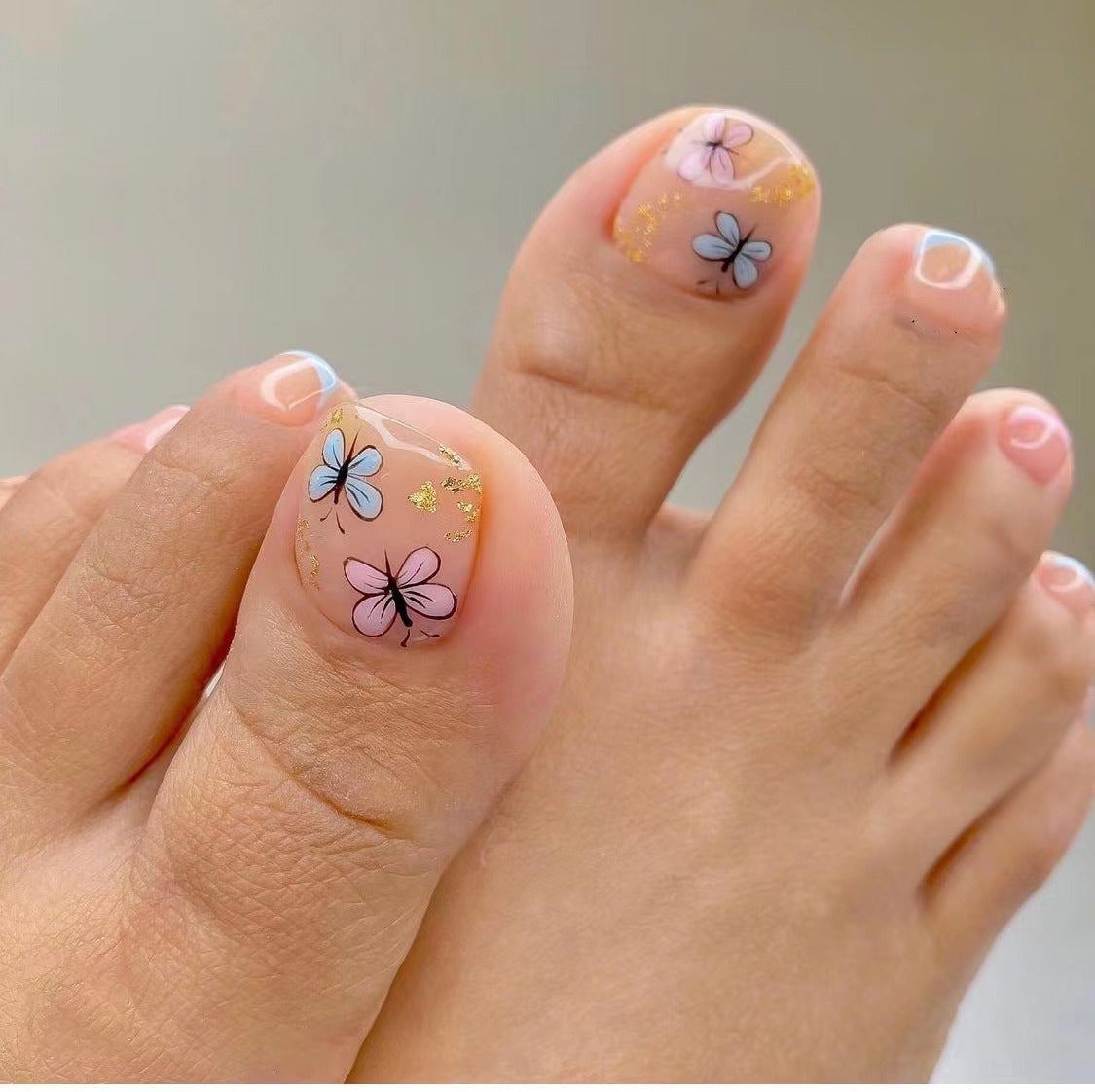 Everyday Pedi Edit press-on toenails
