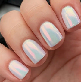 Pearl Chrome Glow iridescent press-on nails