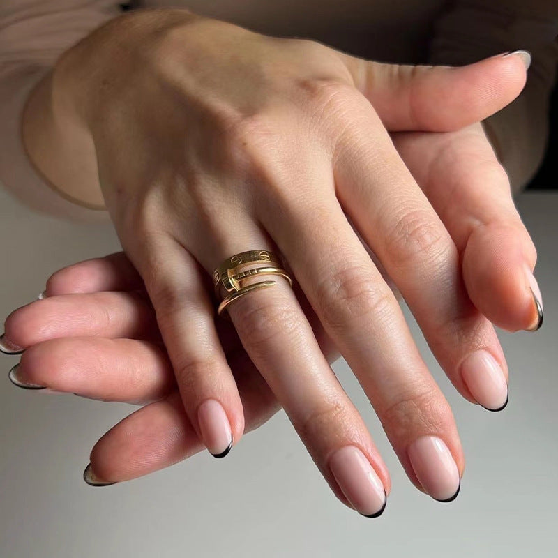 Noir French short press-on nails