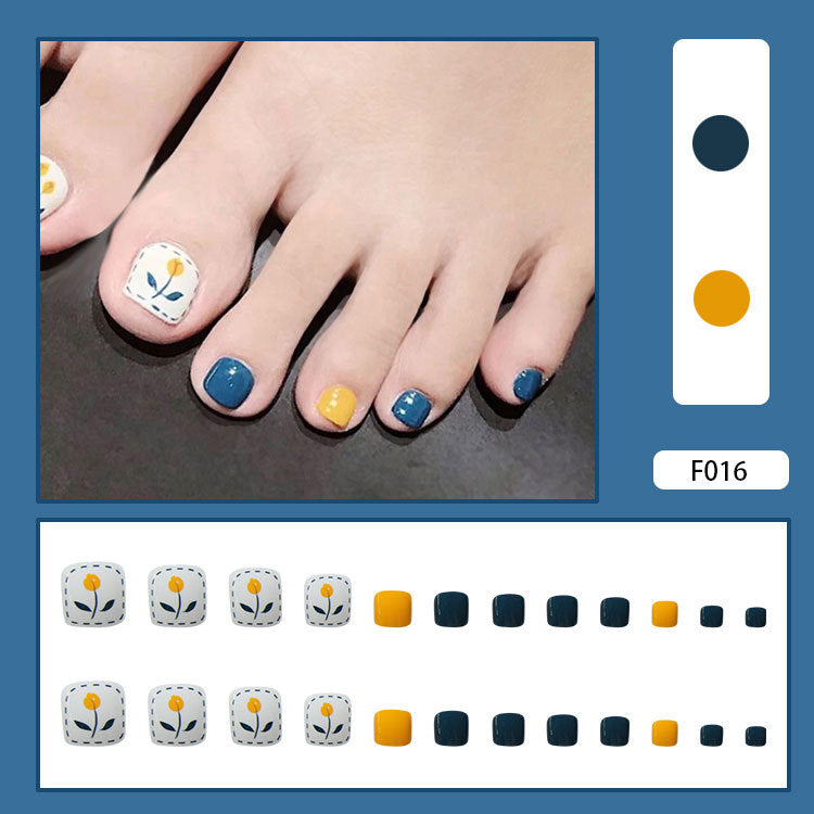 Pedicure Essentials press-on toenail collection