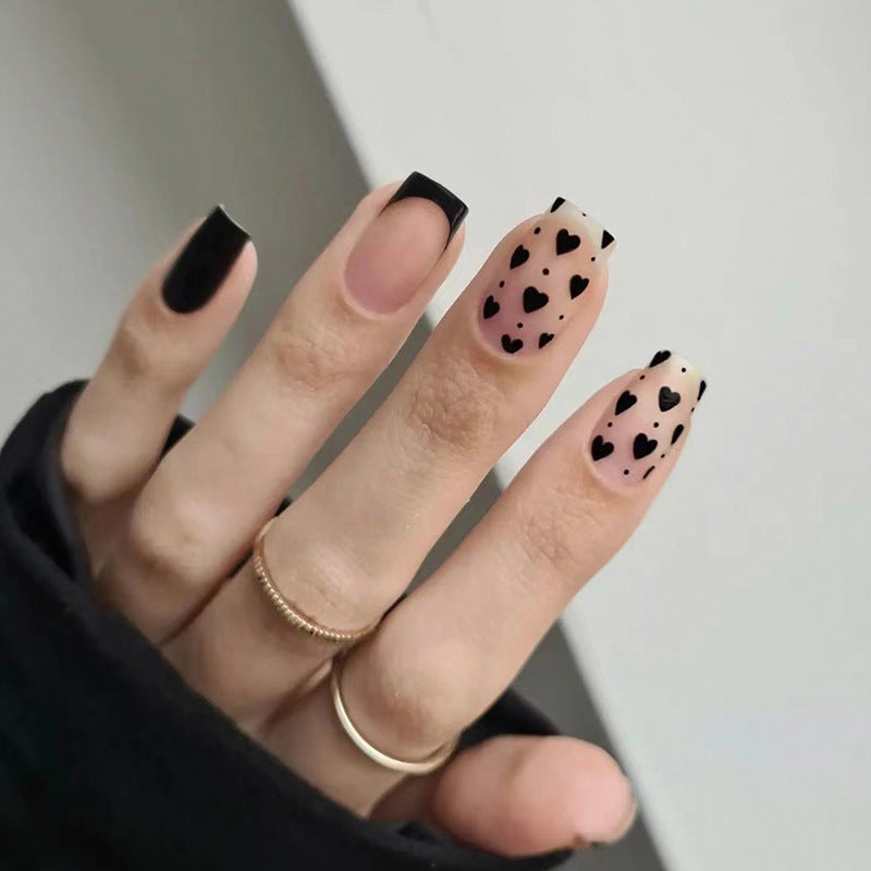 Black Heart French square press-on nails